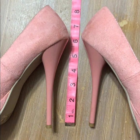 Pink Heels. Love them but can’t wear heels anymore - Picture 4 of 4